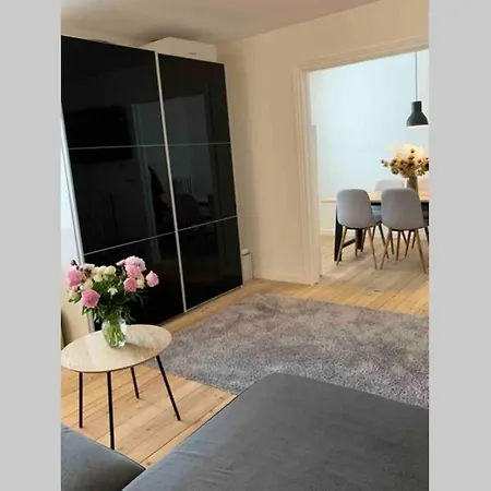 Lovely Apartment In The City Center. *